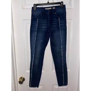 YMI wanna better butt size 3 midrise skinny jeans 0268